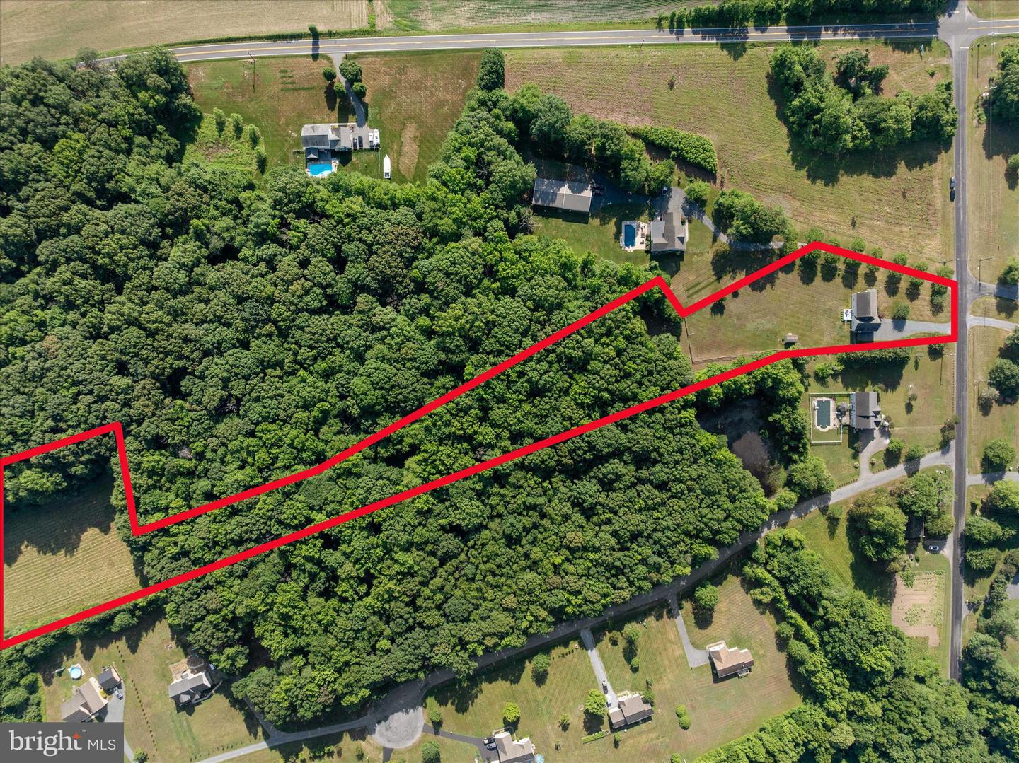 913 Clark Corners Rd Property Photo 6