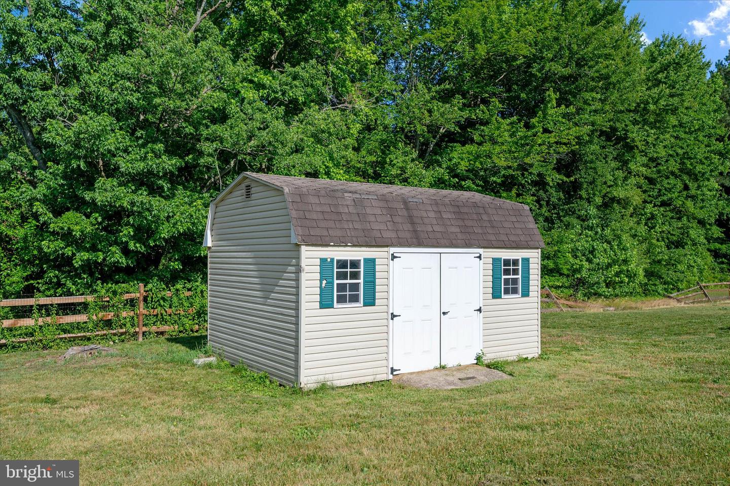 913 Clark Corners Rd Property Photo 43