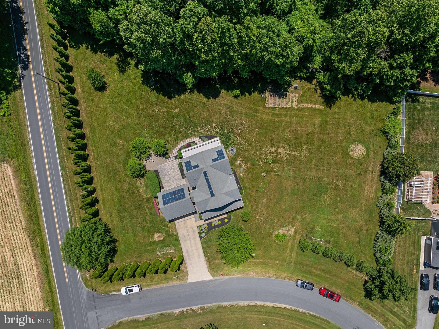 103 Beech Tree Ln Property Photo 4