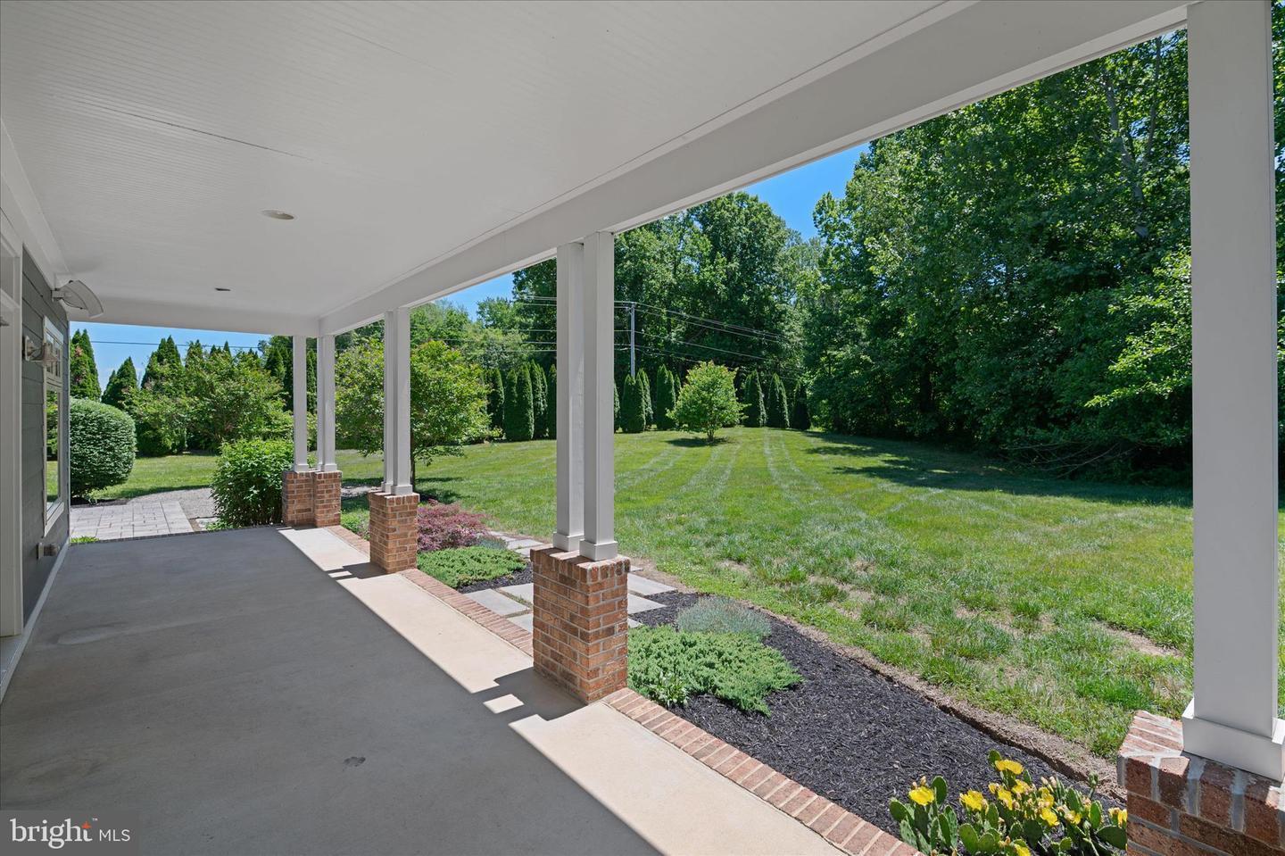103 Beech Tree Ln Property Photo 23