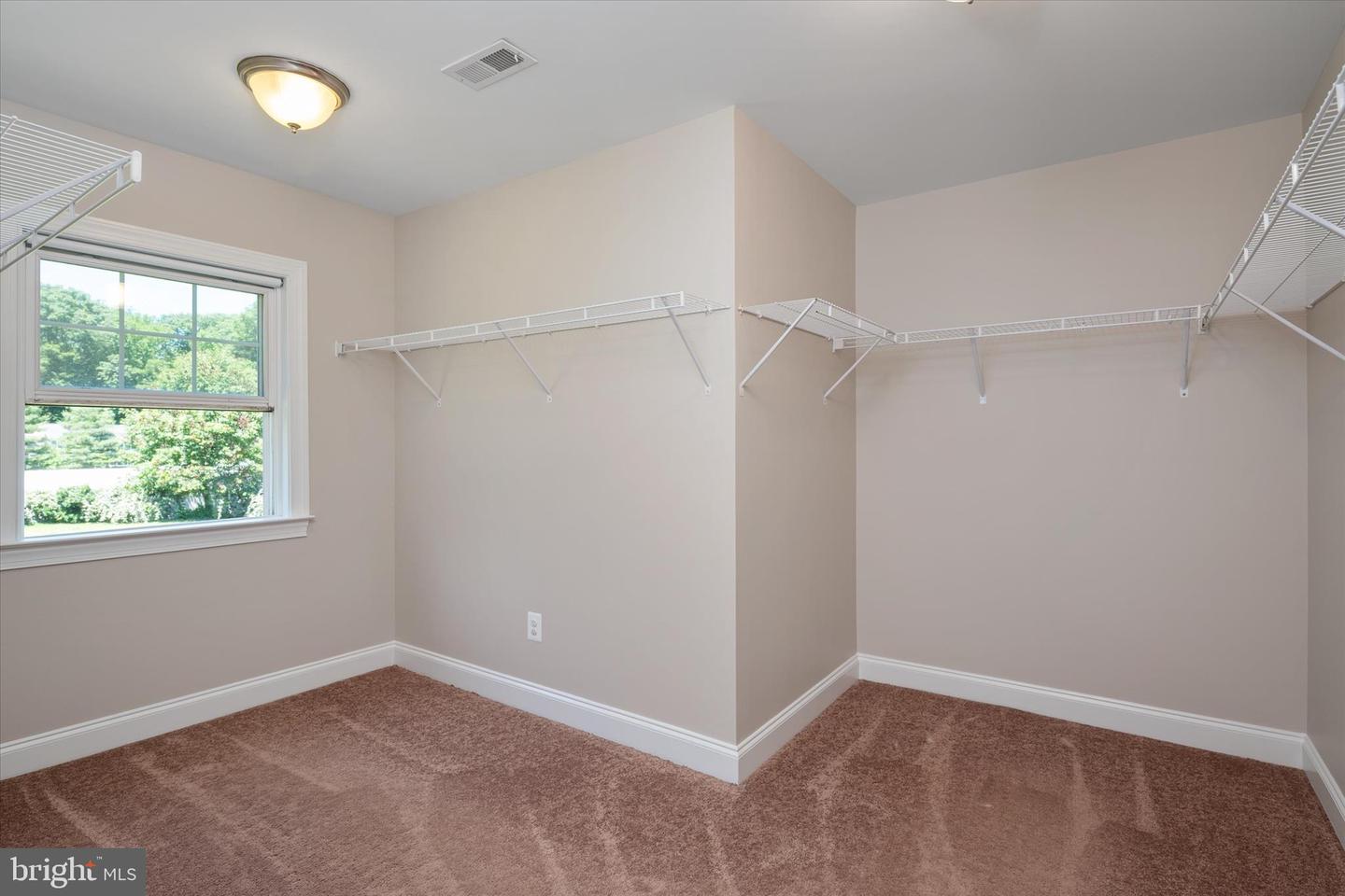103 Beech Tree Ln Property Photo 39