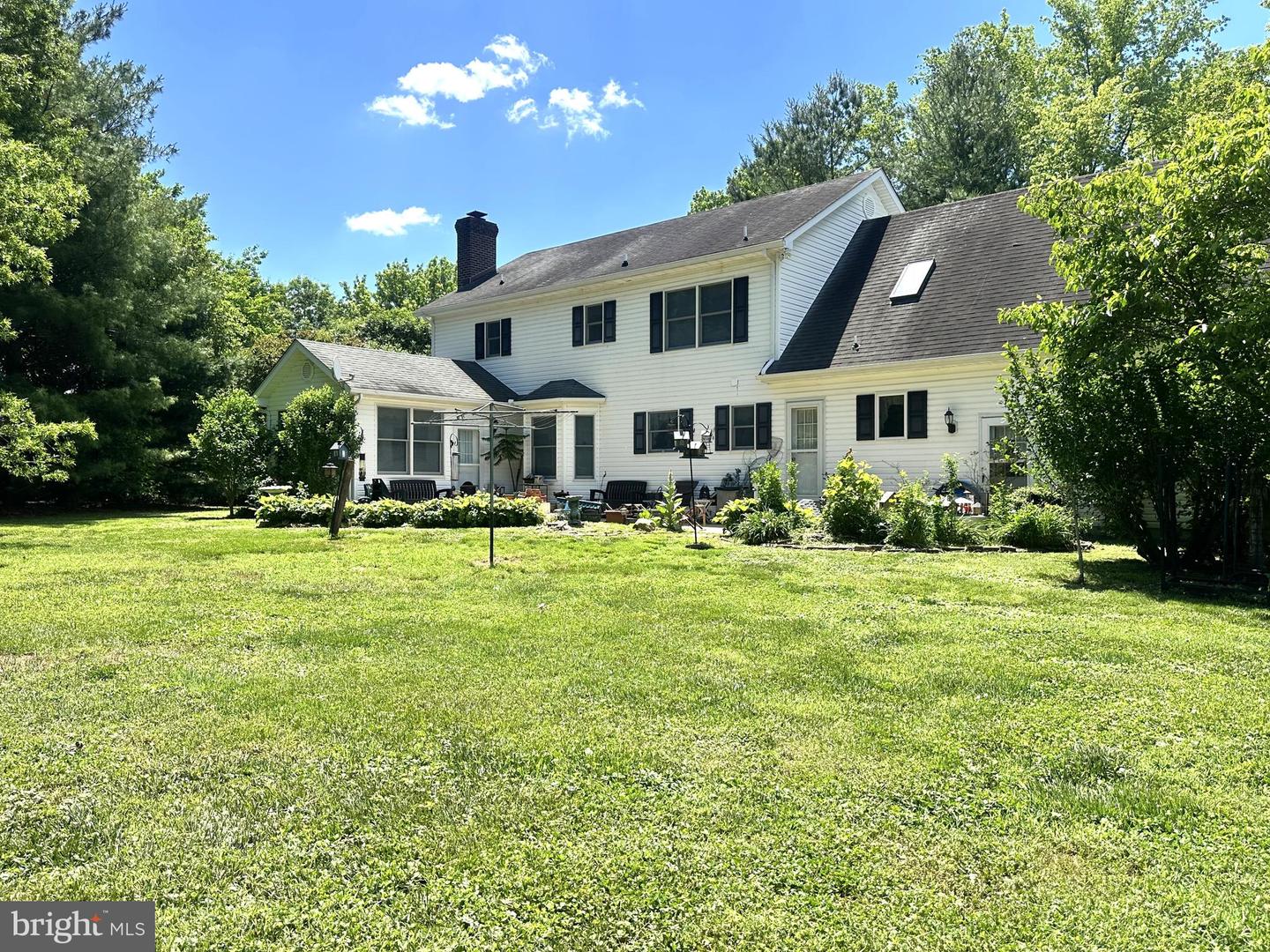 122 Lently Farm Ln Property Photo 4