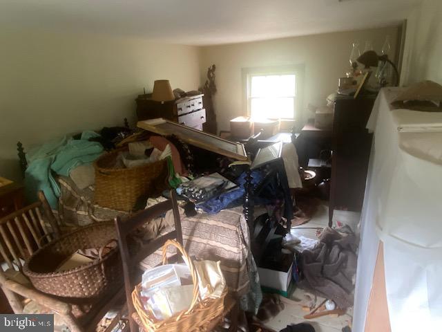 107 2nd St Property Photo 7