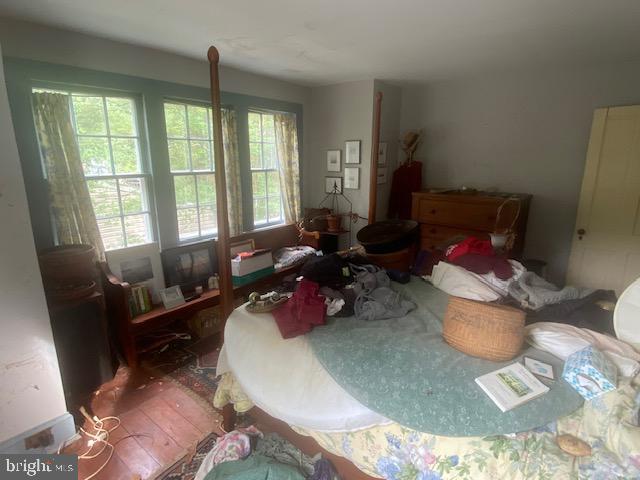 107 2nd St Property Photo 11