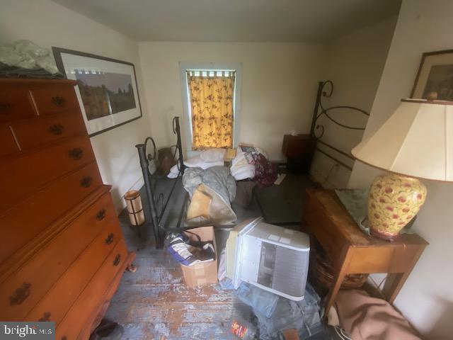 107 2nd St Property Photo 12