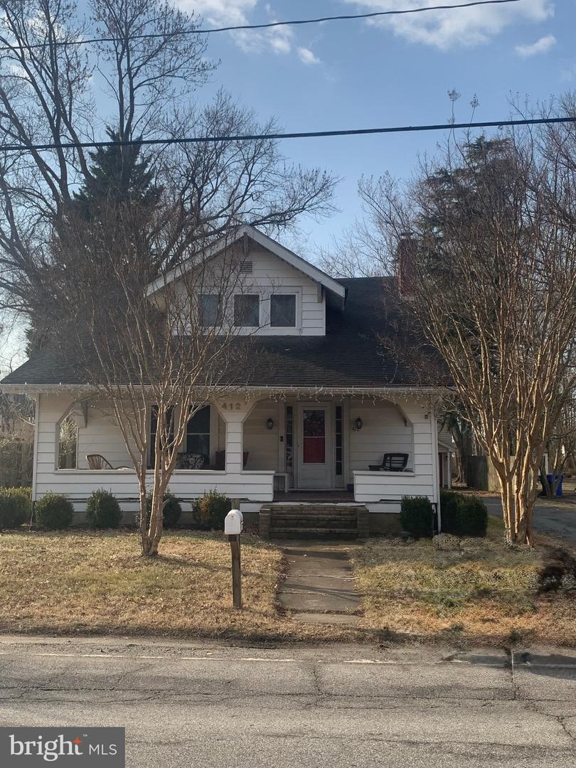 412 Main St Property Photo 1