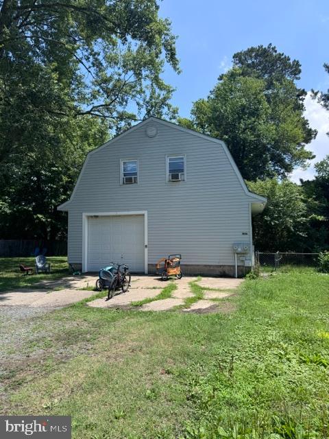 106 Phyllis Ct Property Photo 6