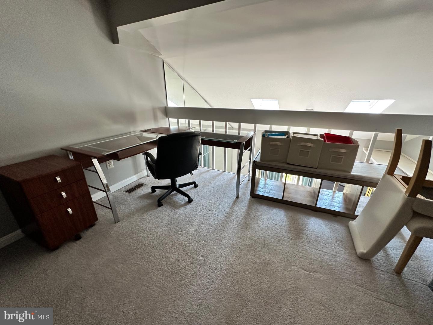 9-e Queen Victoria Way Property Photo 22
