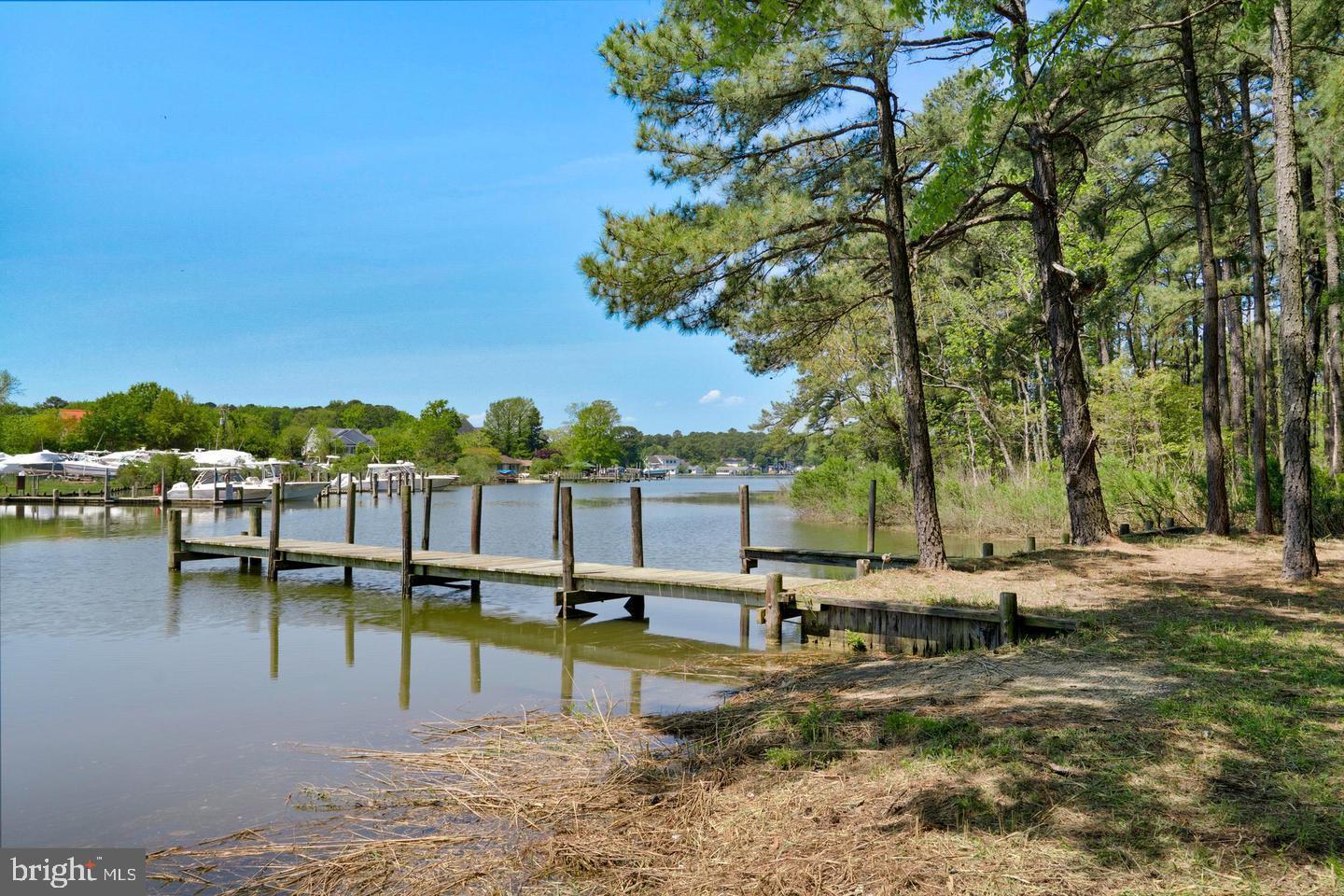 715 Winchester Creek Rd Property Photo 1