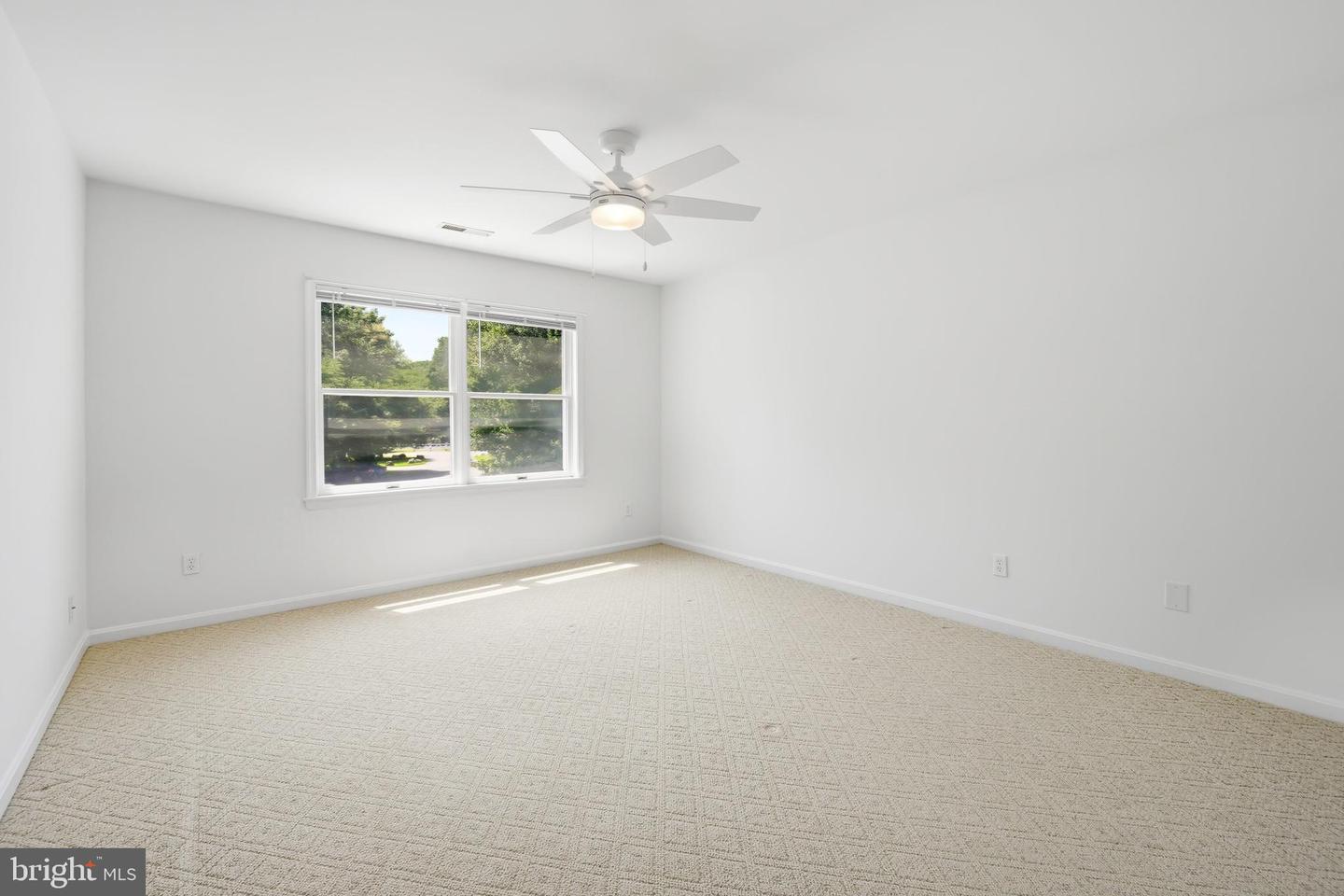 6010 Bridgepointe Dr Property Photo 36