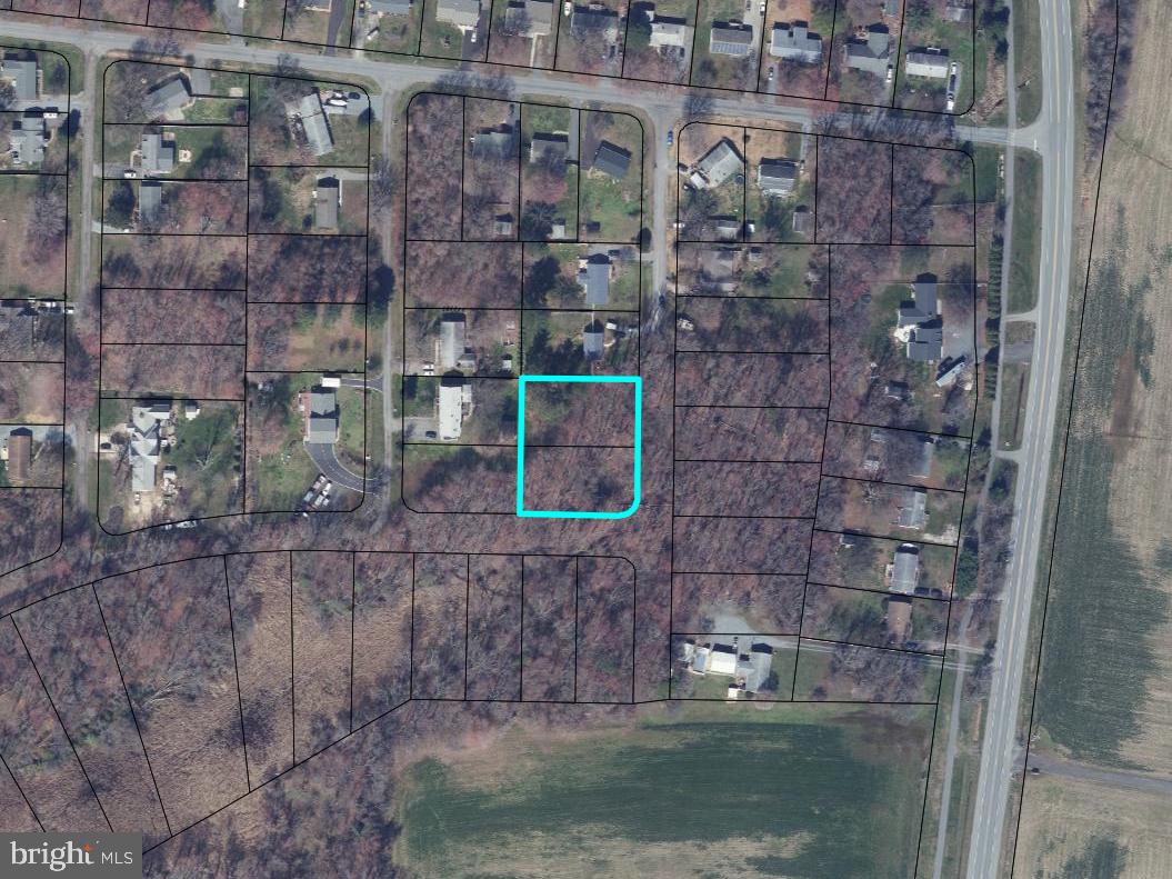 Bay Dr Property Photo 1