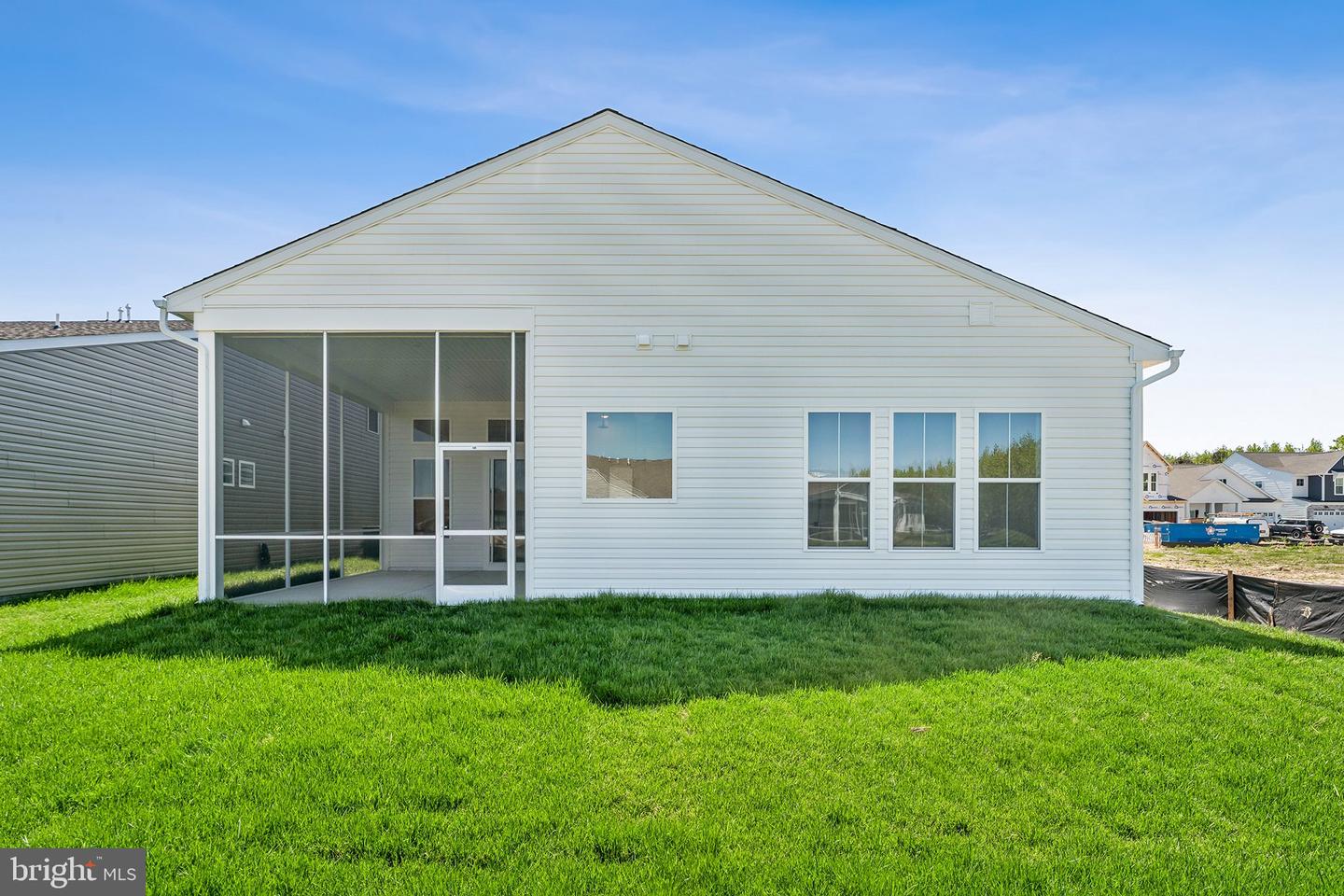 323 Kingfisher Ln Property Photo 15