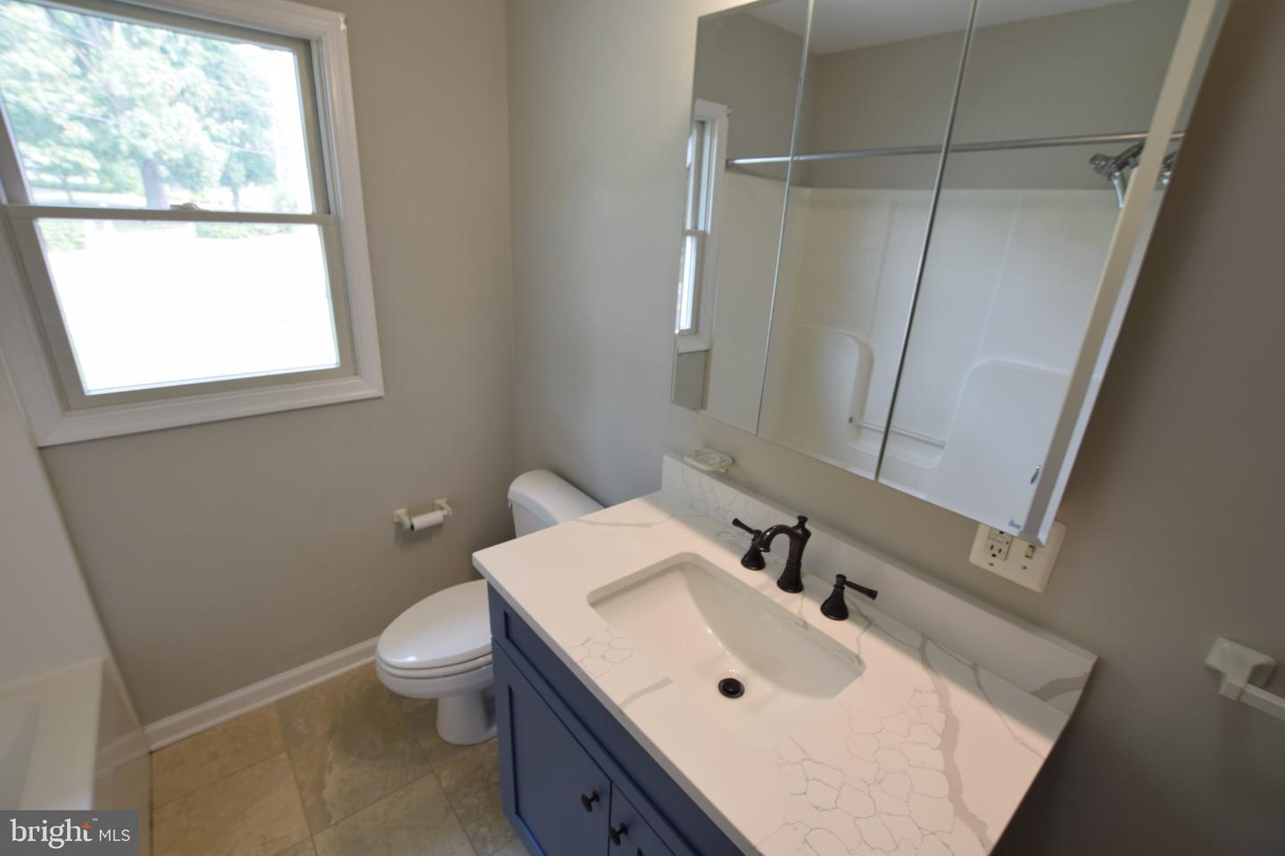 6808 Main St Property Photo 15