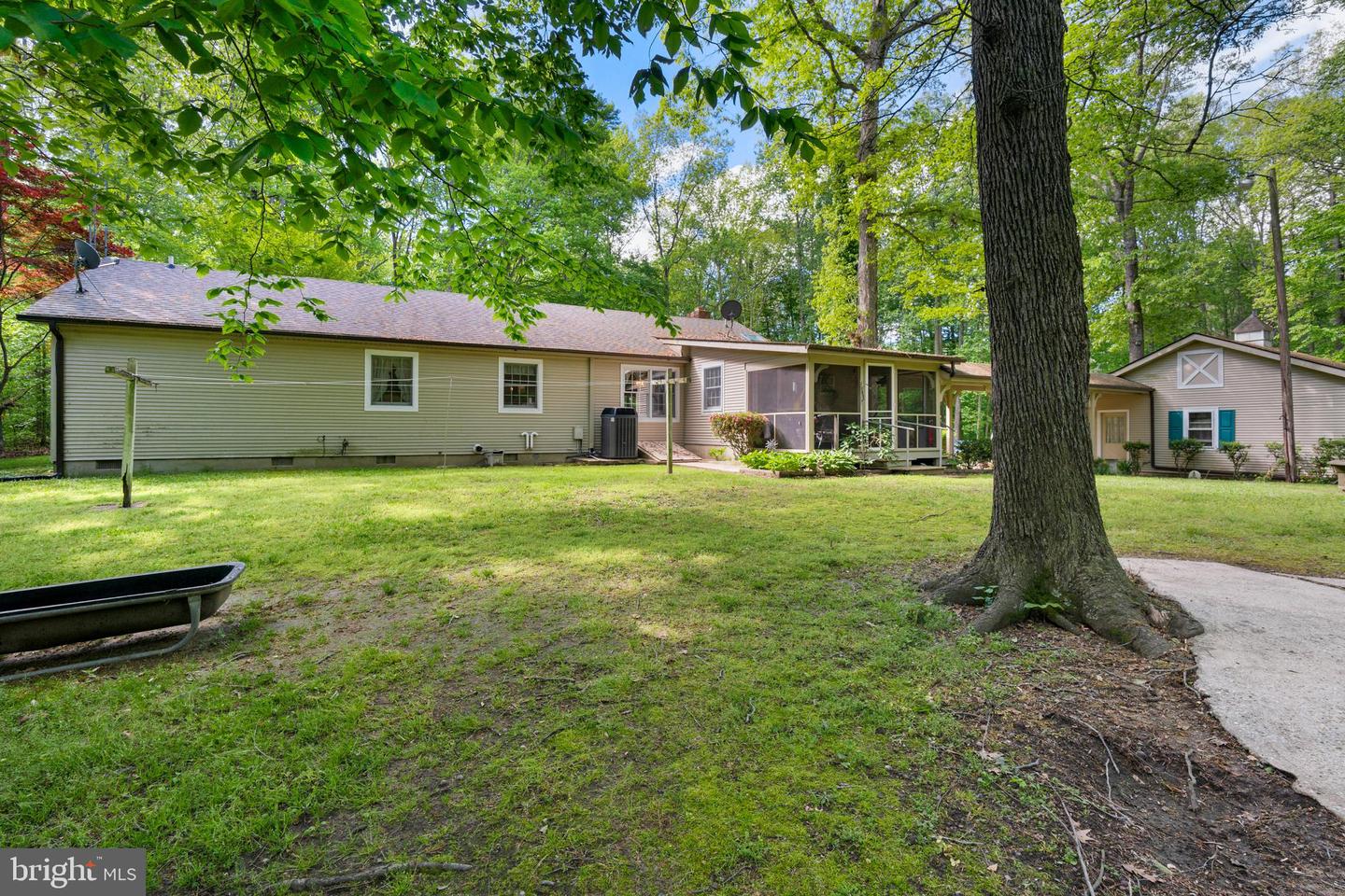 620 Baxter Rd Property Photo 6