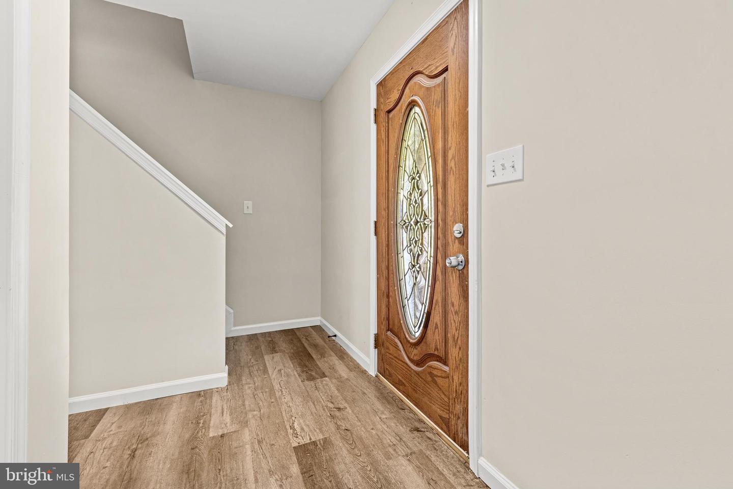 624 Davol Rd Property Photo 4