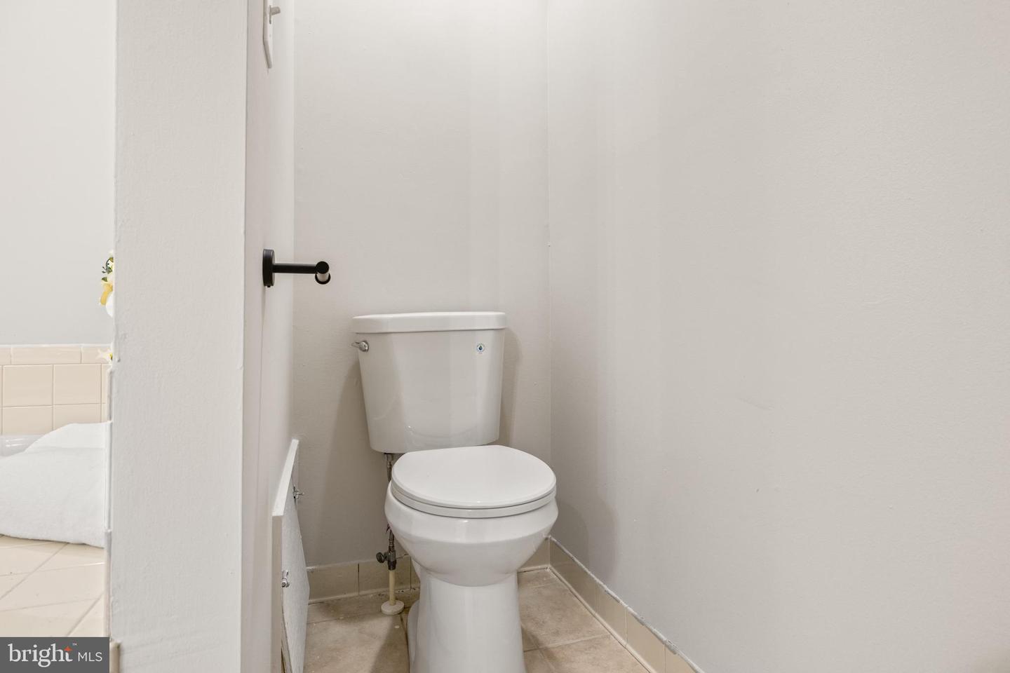624 Davol Rd Property Photo 33