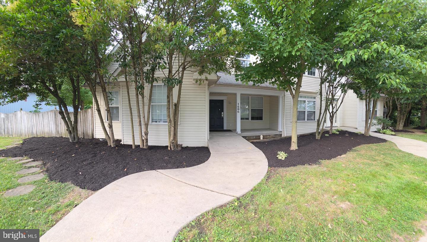 1606 Postal Rd #unit C Property Photo 1