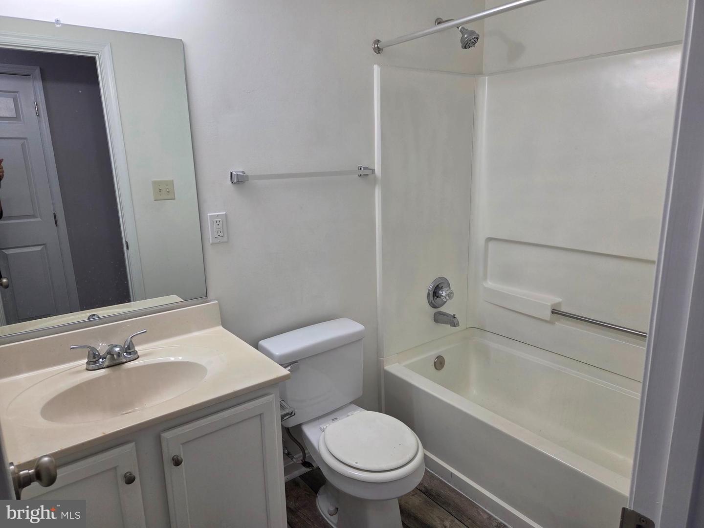 1606 Postal Rd #unit C Property Photo 9