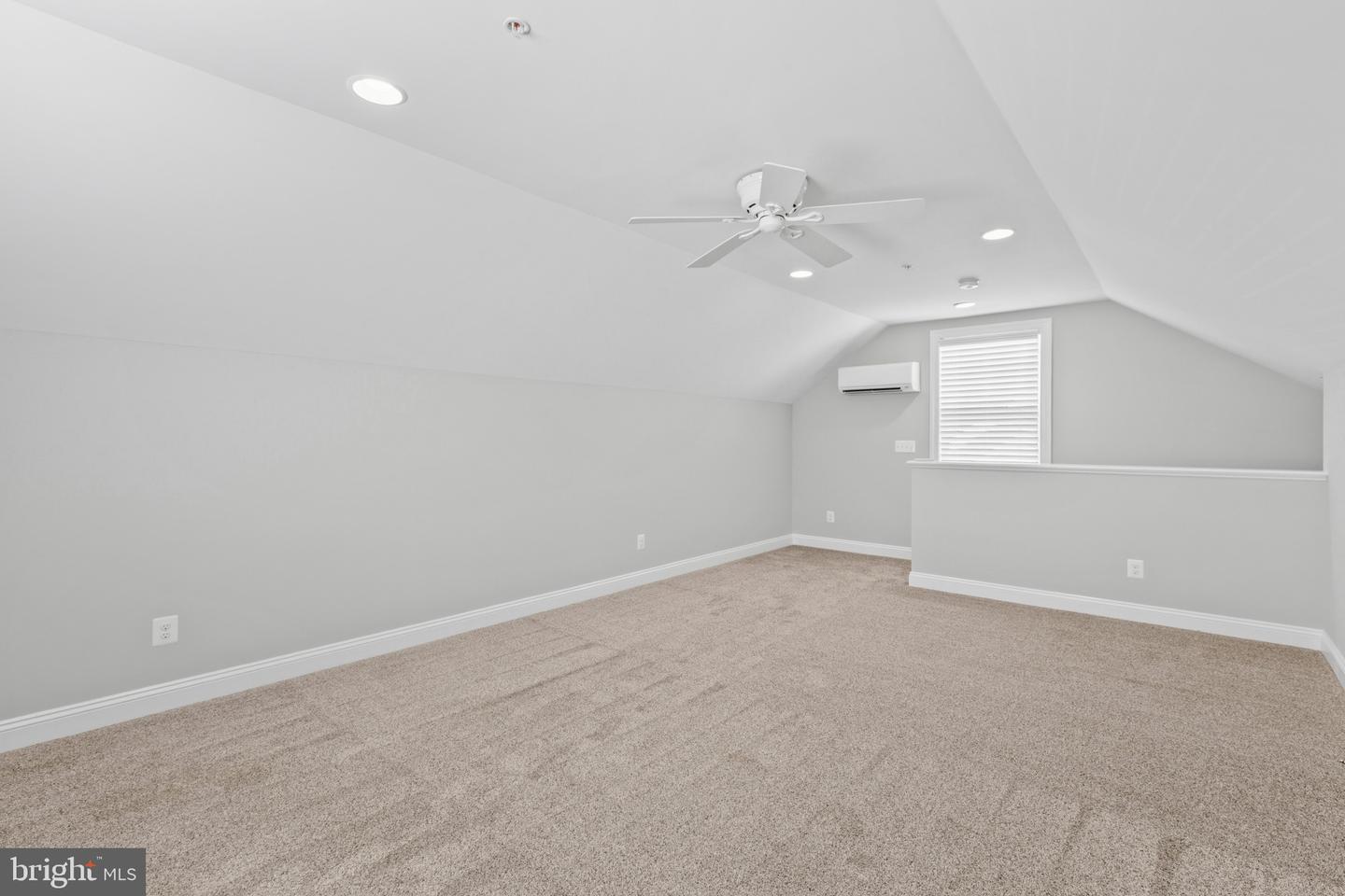 313 Thomas White Blvd Property Photo 21