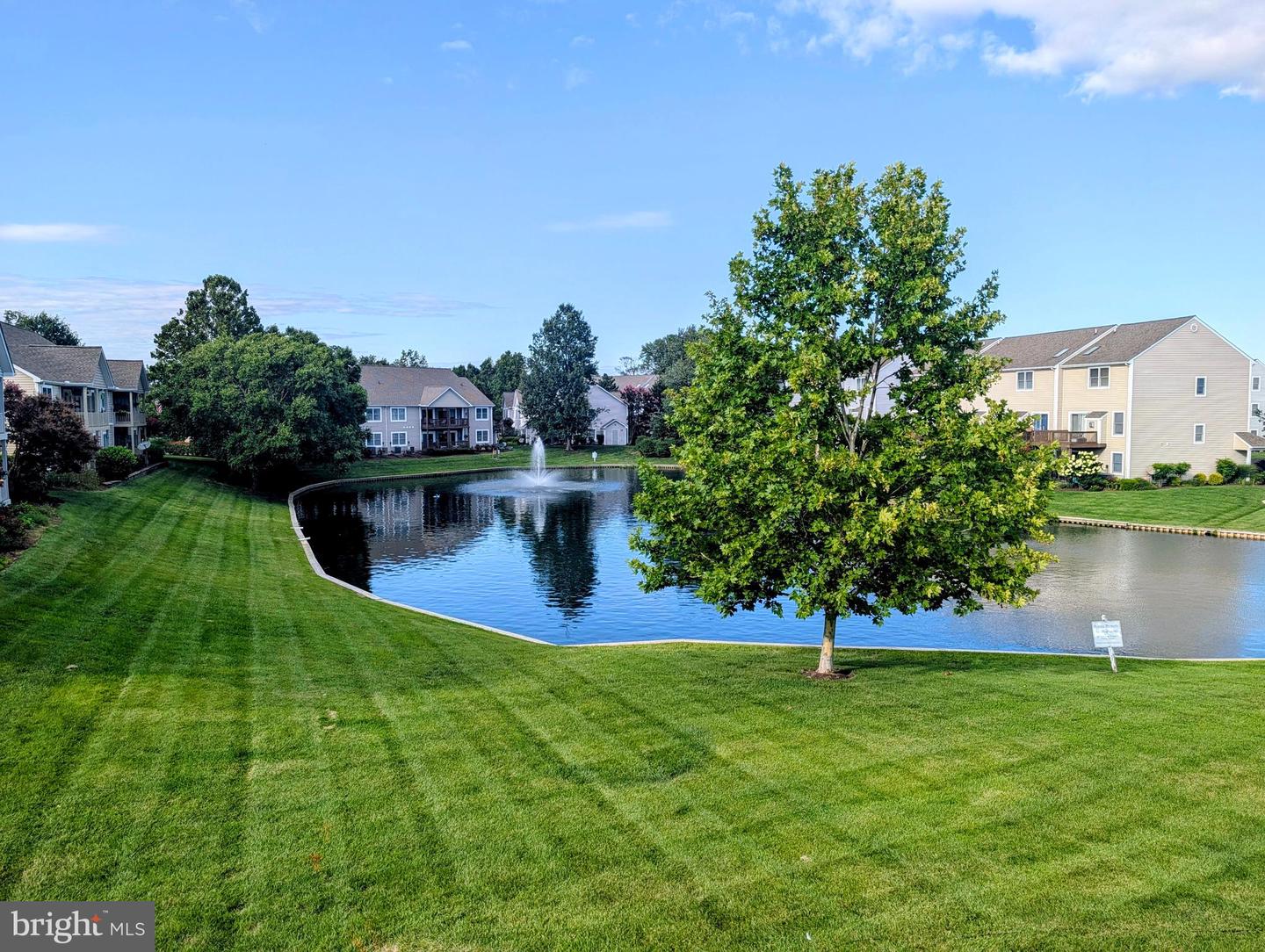 509 Teal Ct #e Property Photo 1