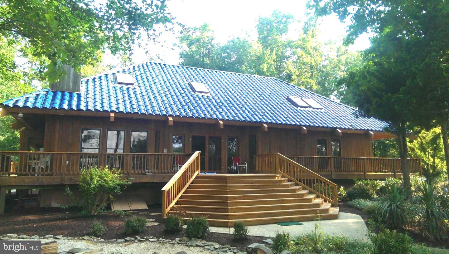 2006 BENNETT POINT RD