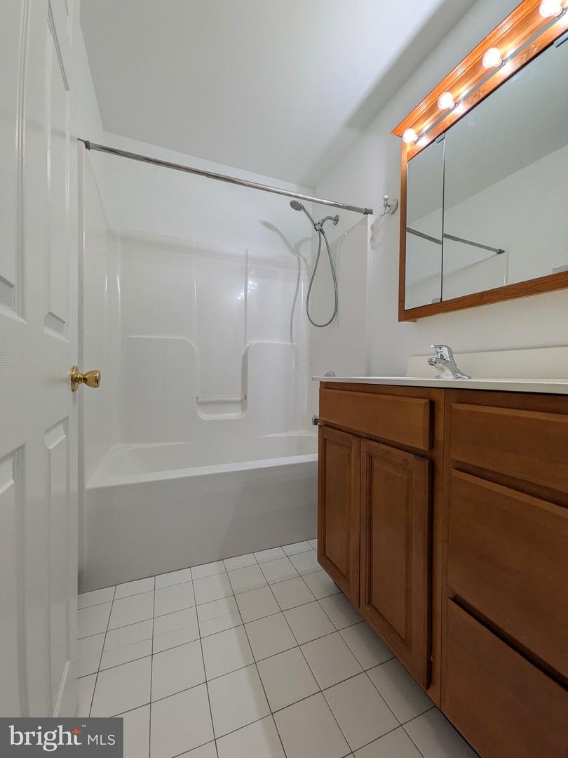 310 Del Rhodes Ave Property Photo 13