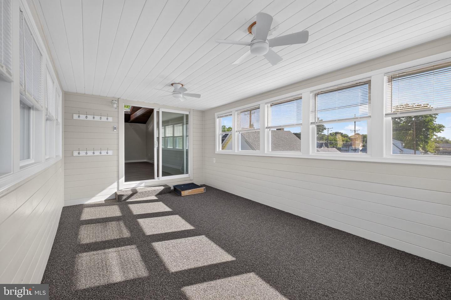 4300 Main Property Photo 14