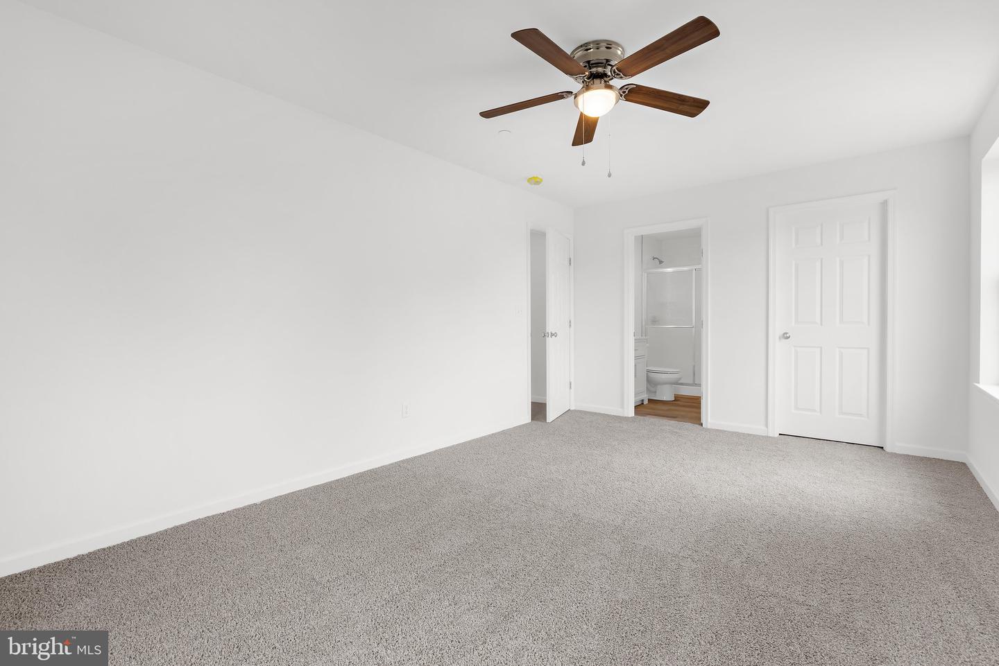 334 Eagle Manor Dr Property Photo 32