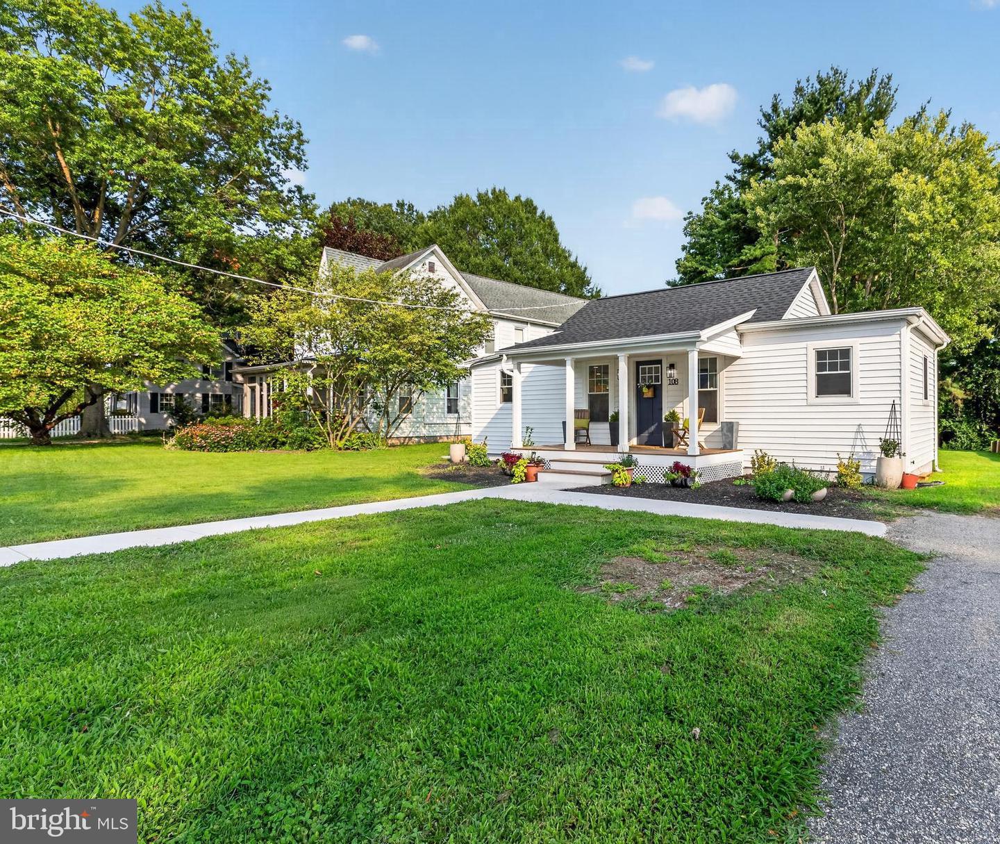 108 Wall St Property Photo 3