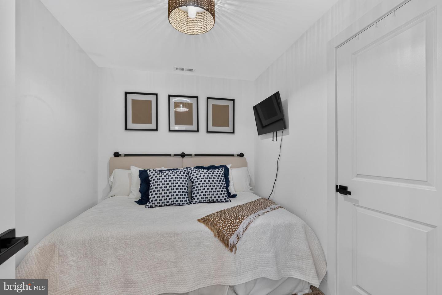 108 Wall St Property Photo 22