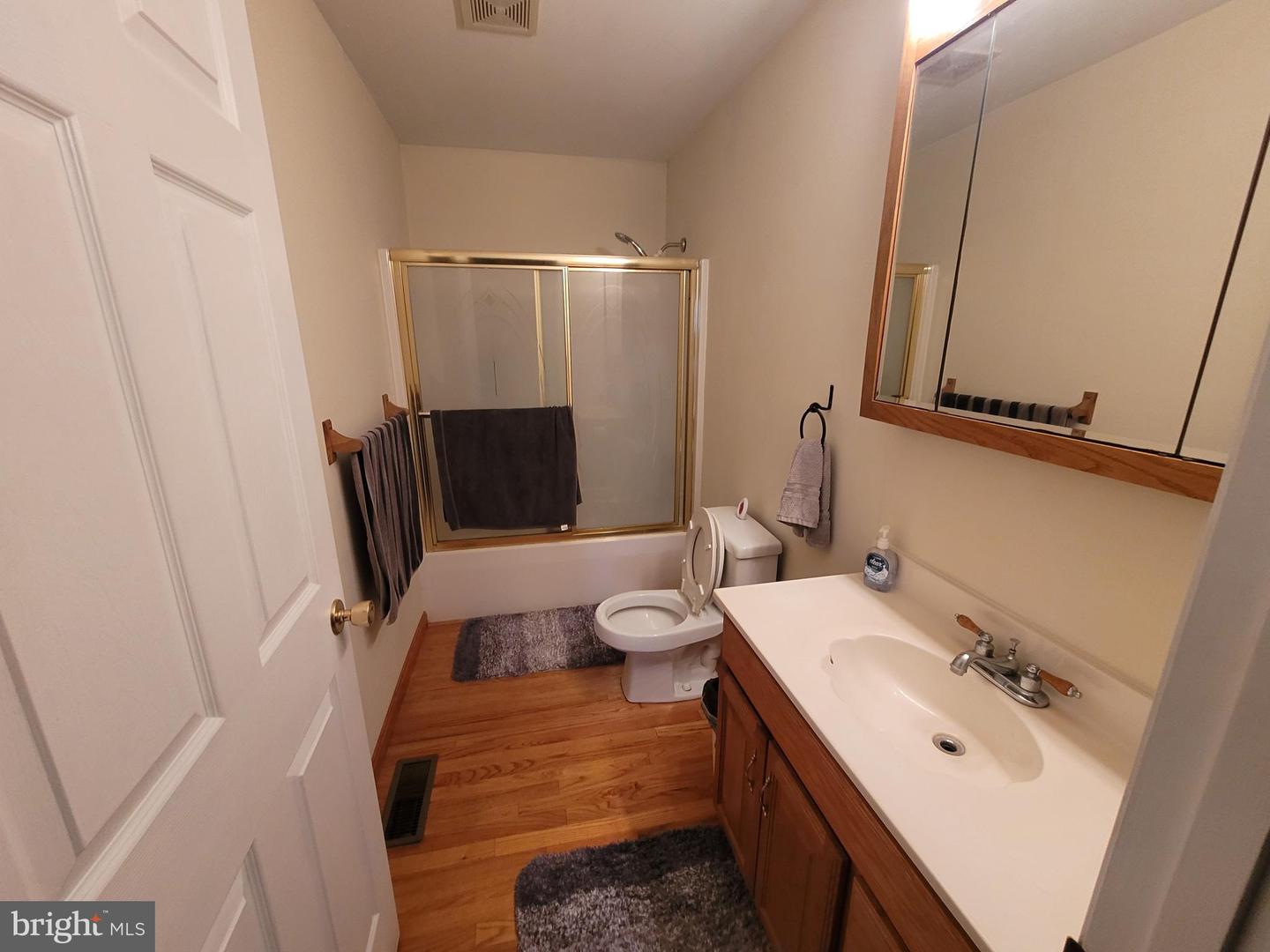 2321 Millington Property Photo 9