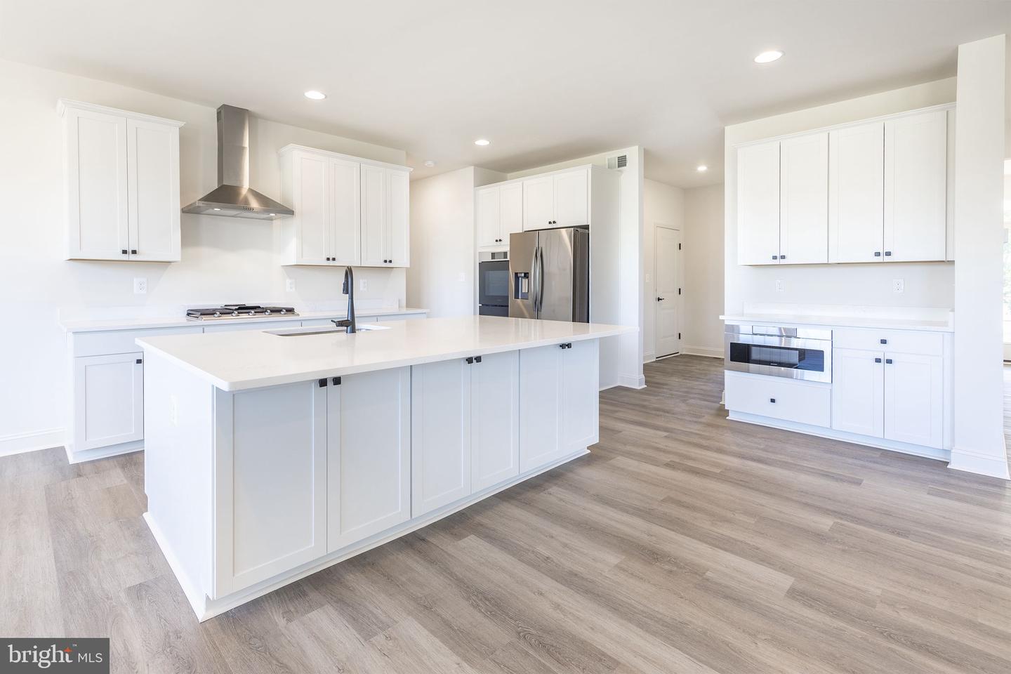 Touhey Dr Property Photo 10