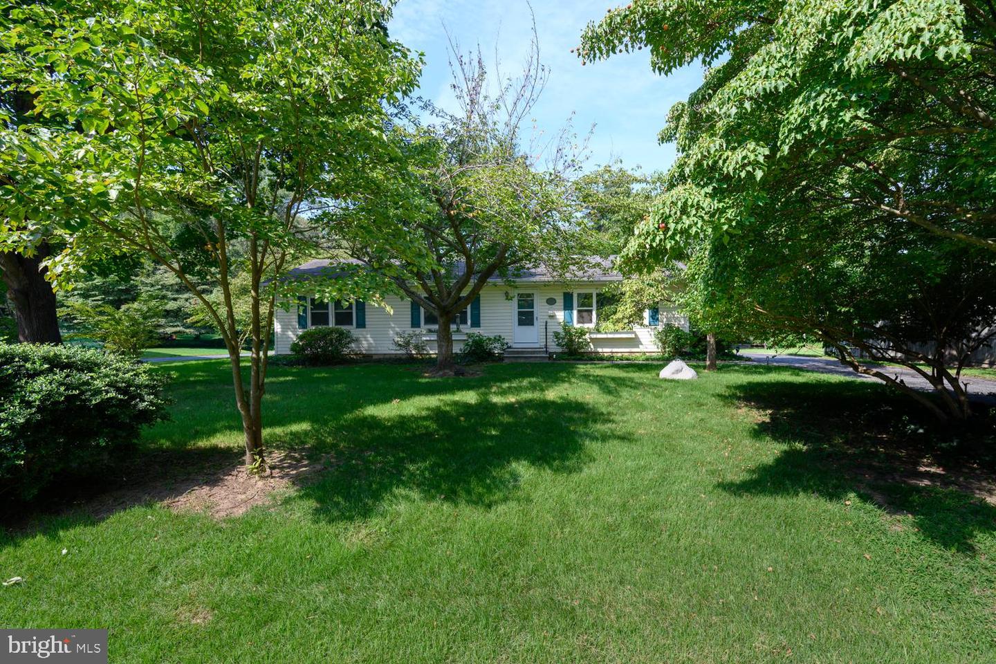 217 Edmore Rd Property Photo 4