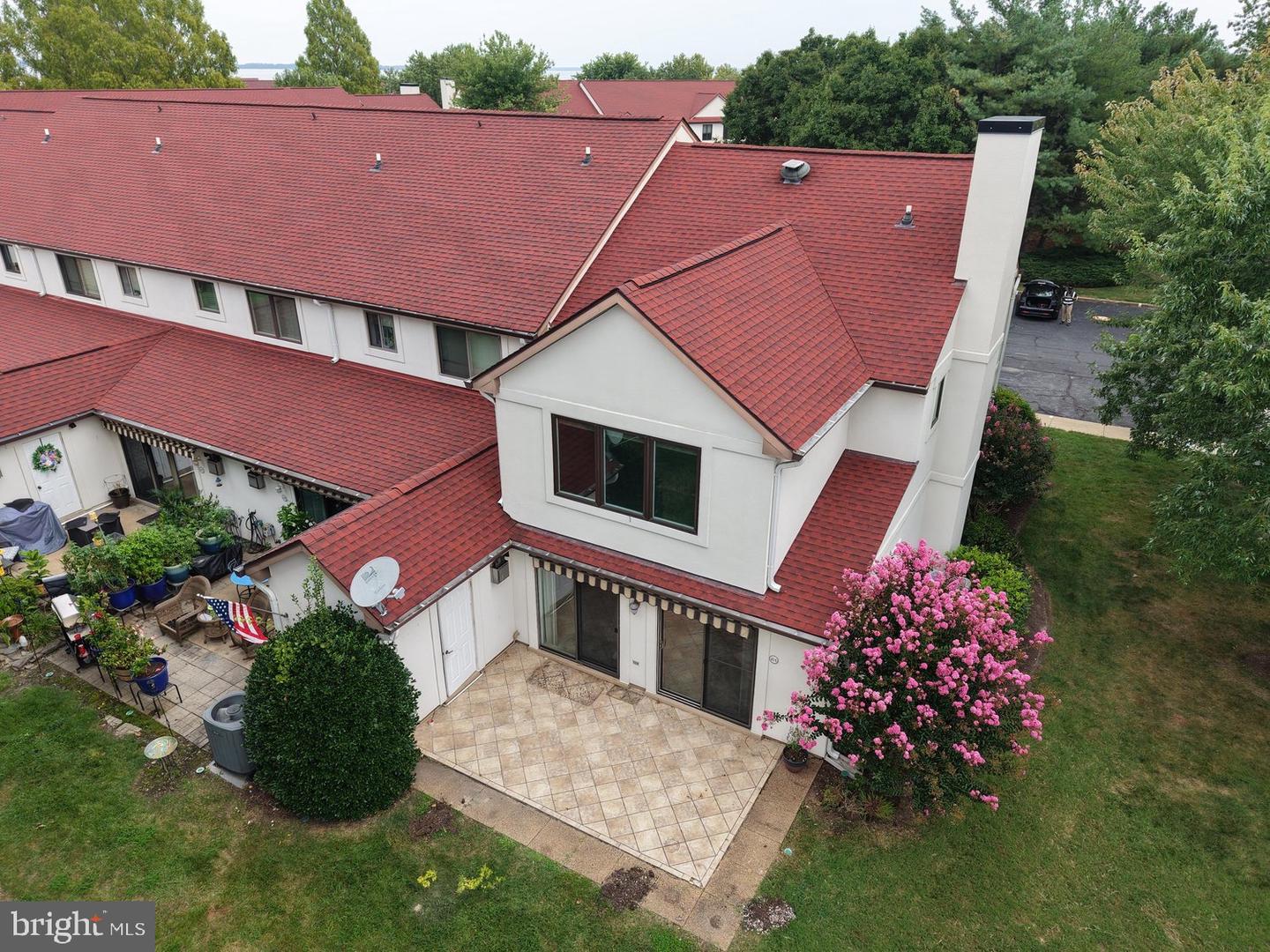 43-a Queen Neva Ct Property Photo 4
