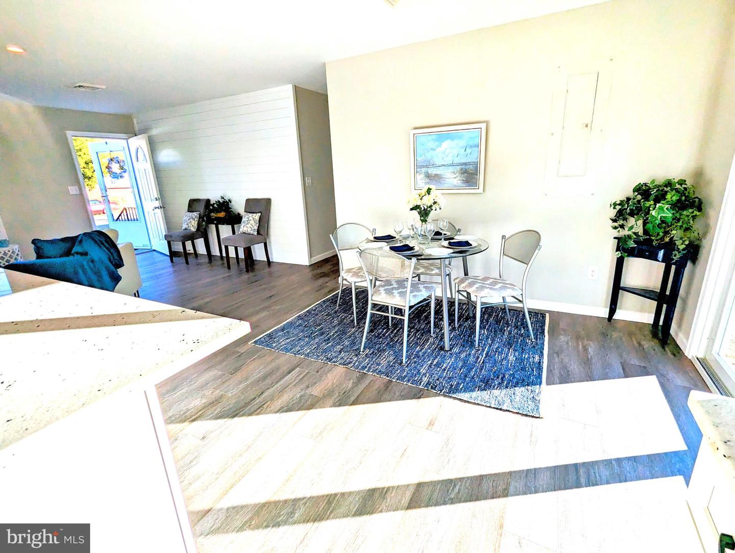 1340 Queen Anne Dr Property Photo 14