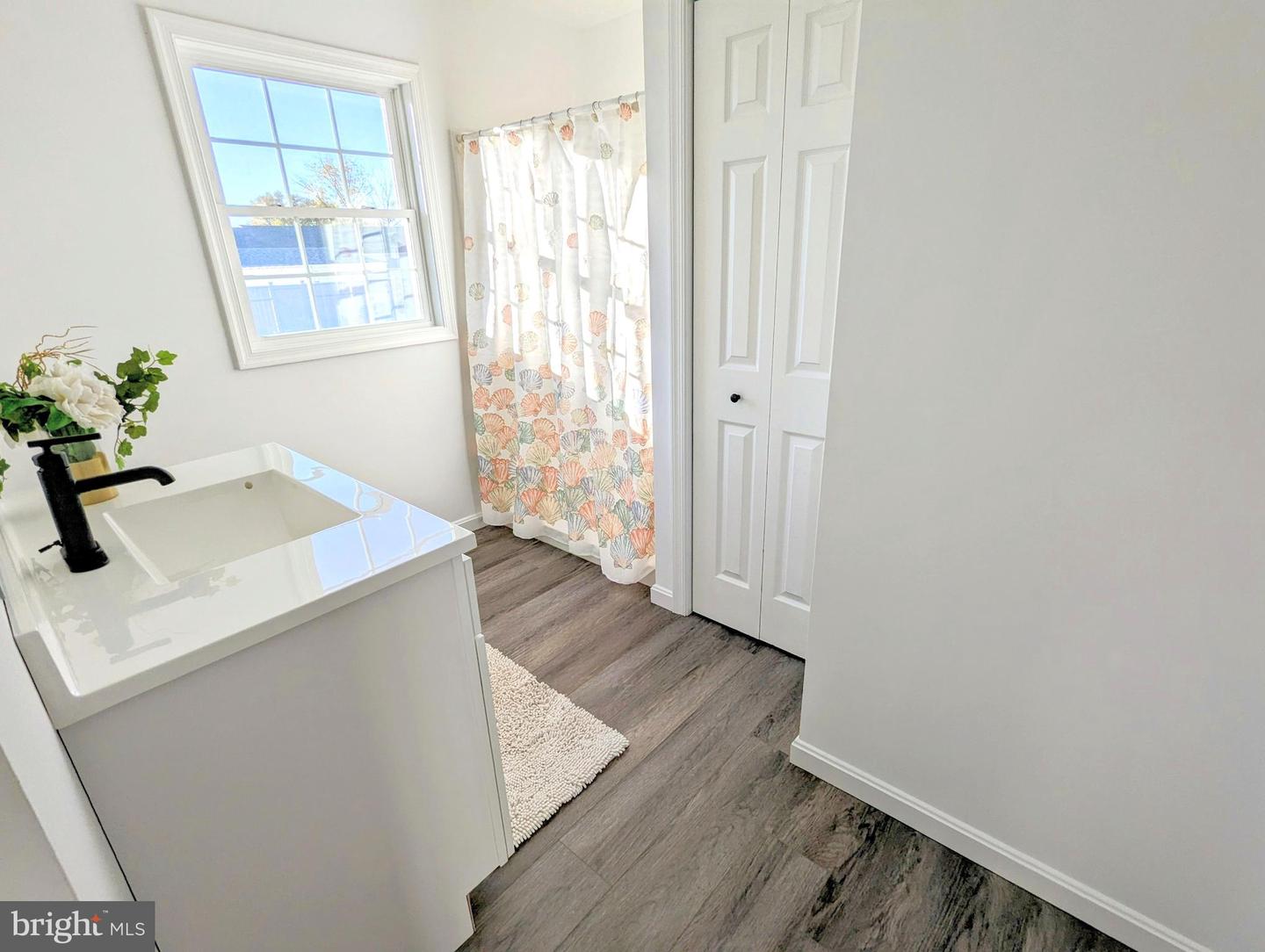 1340 Queen Anne Dr Property Photo 22