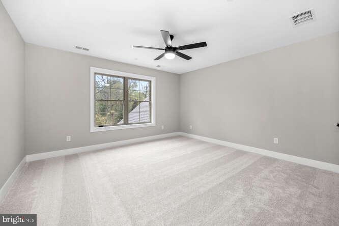 128 Lynch Ct Property Photo 23