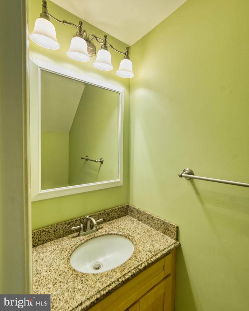 6005 Bridgepointe Dr Property Photo 31