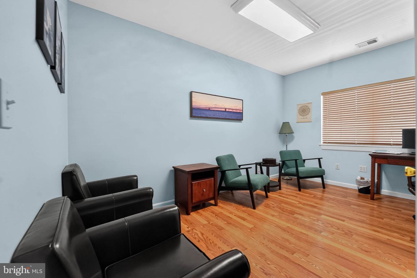 114 Saint Claire Pl Property Photo 60