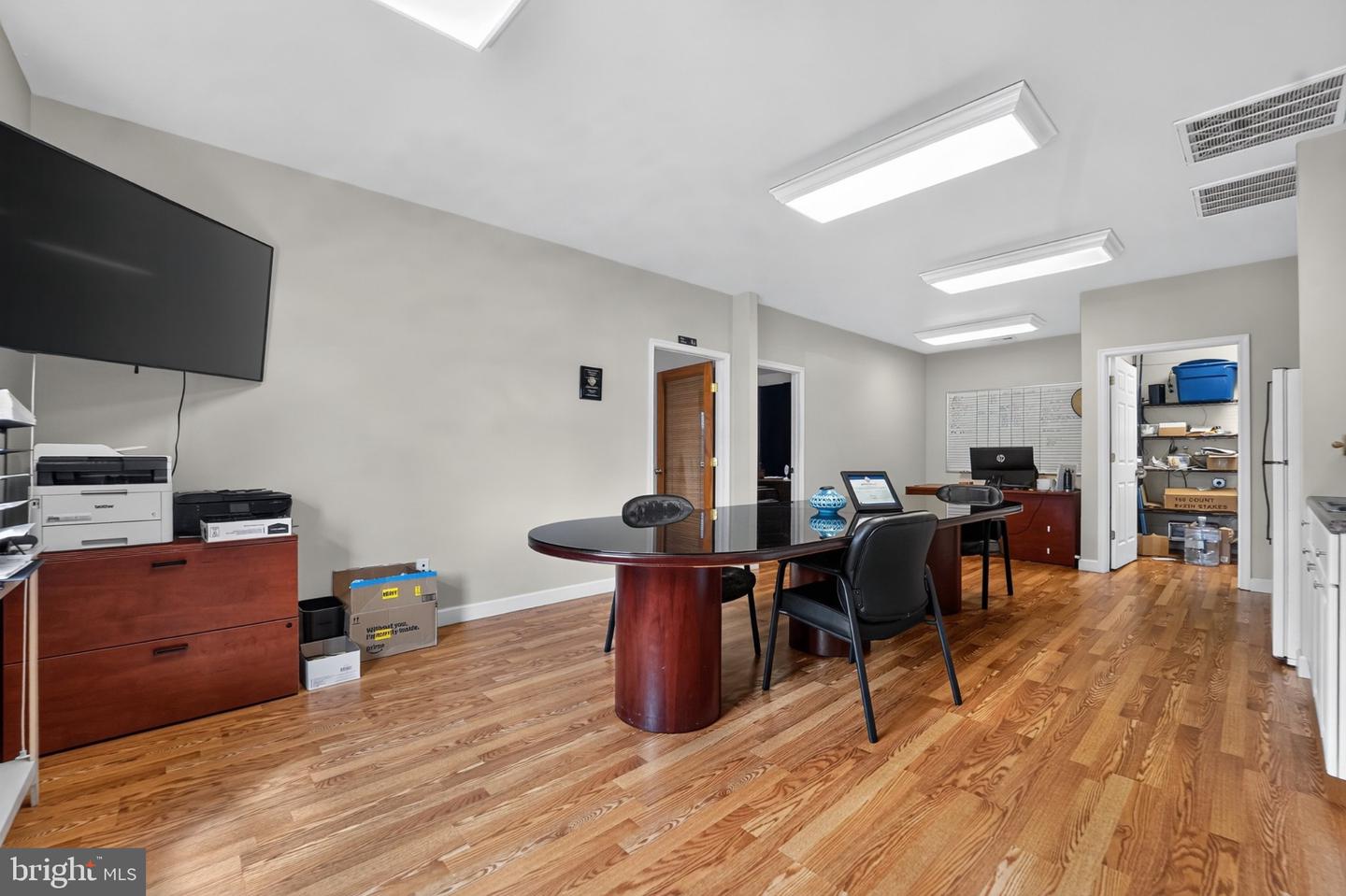 114 Saint Claire Pl Property Photo 75