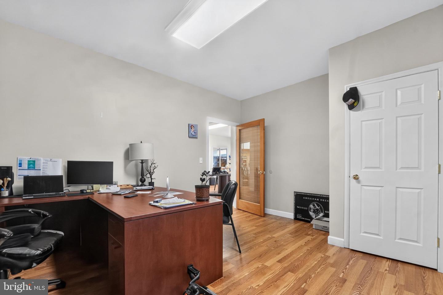 114 Saint Claire Pl Property Photo 81