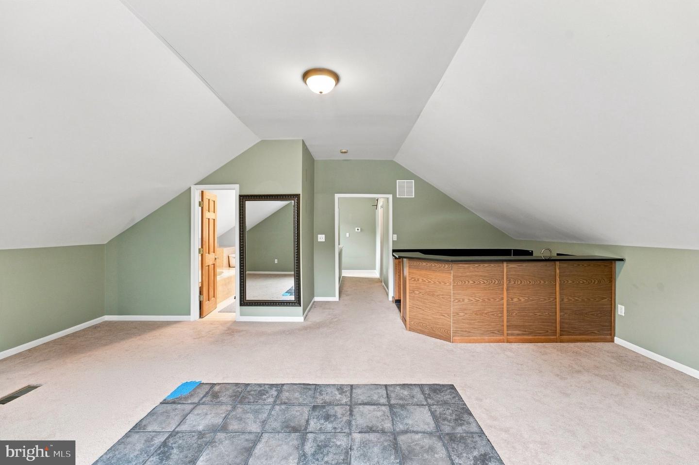 108 Margaret Dr Property Photo 35