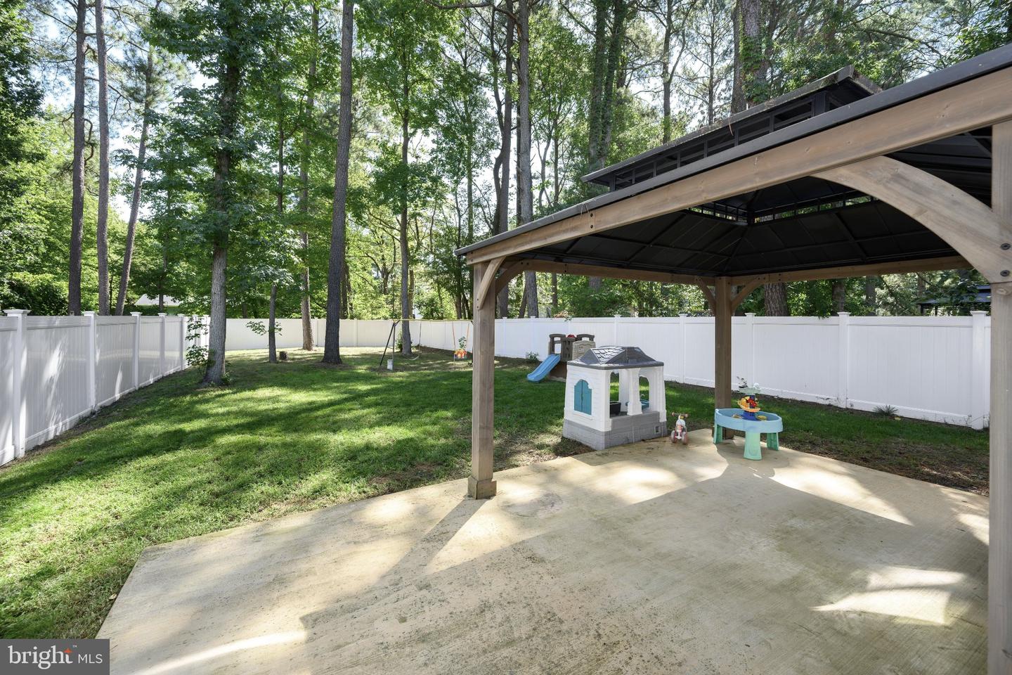 125 Harford Rd Property Photo 5