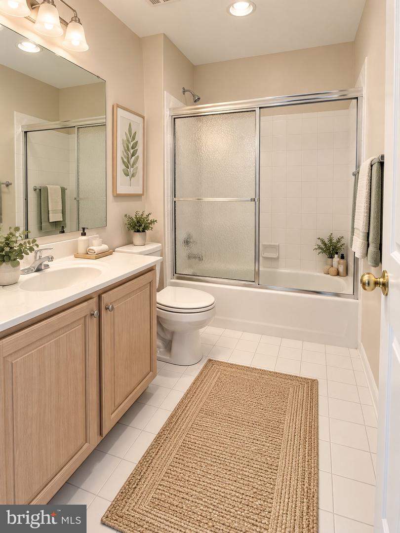 1202 Oyster Cove Dr Property Photo 8