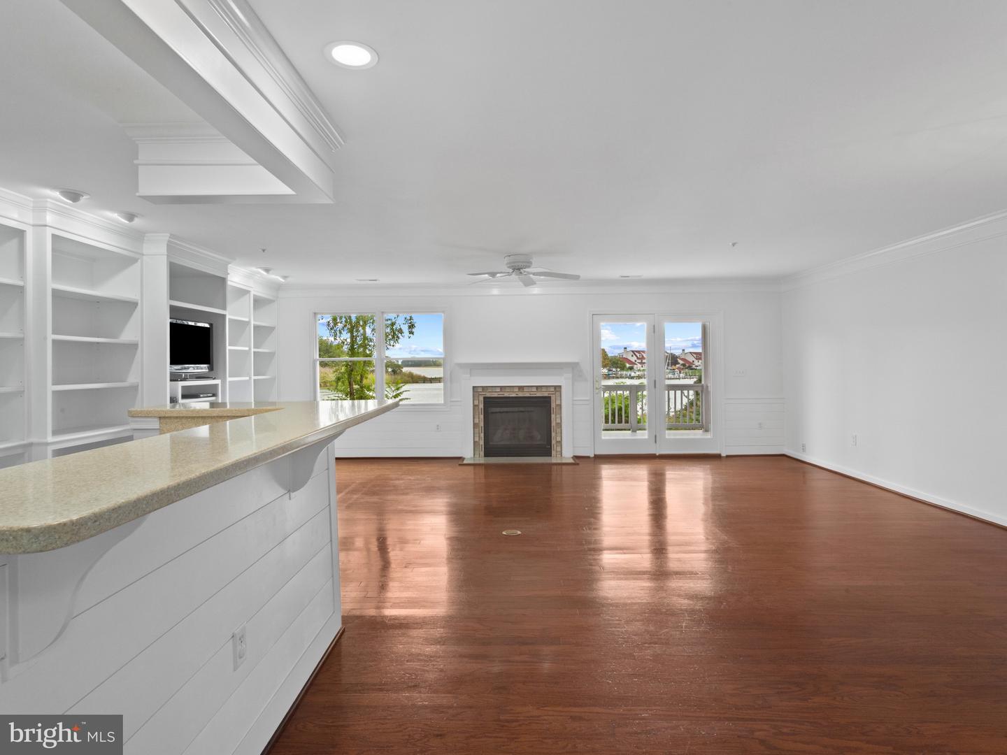 1010 Auckland Way Property Photo 14