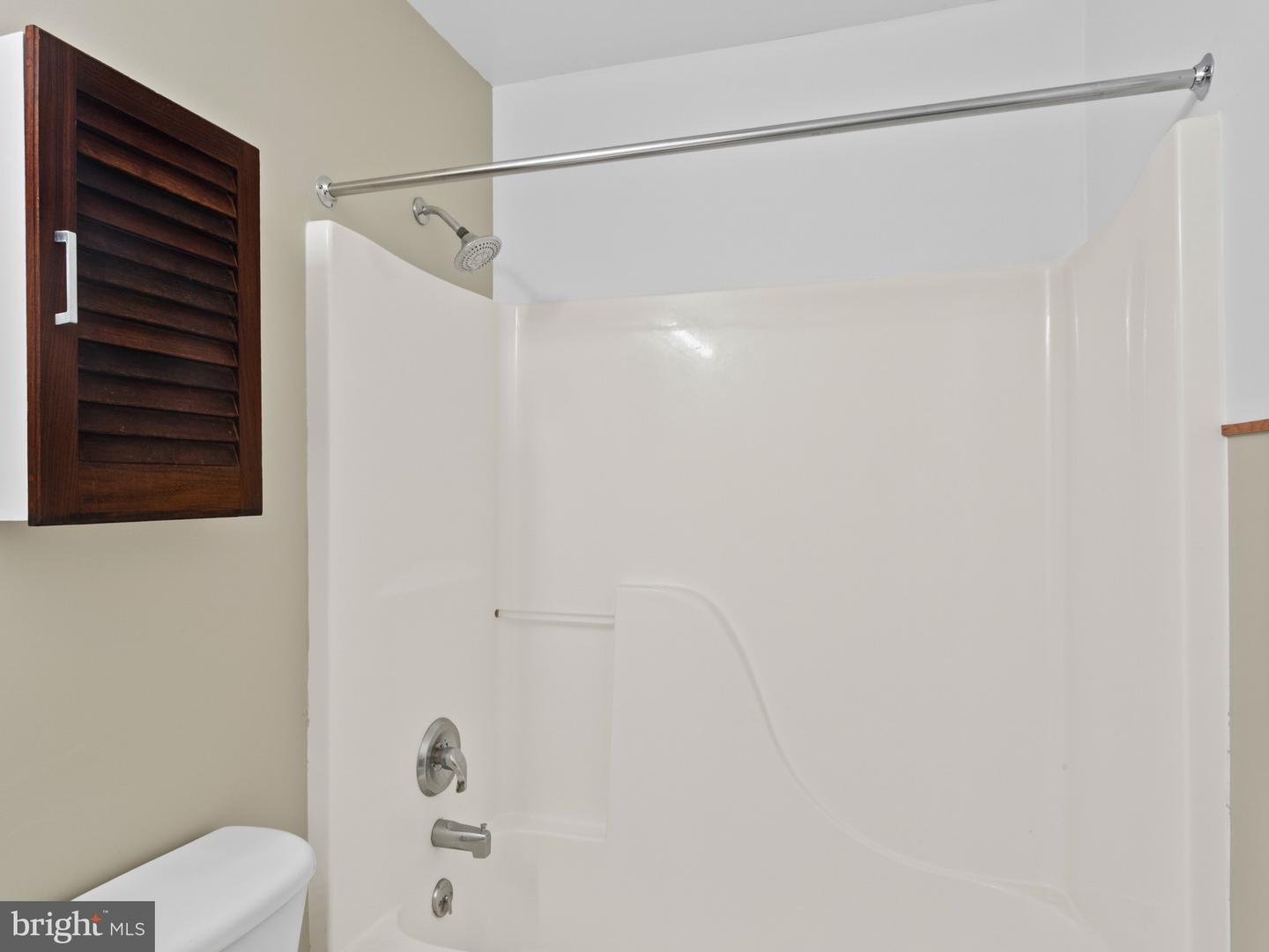 1010 Auckland Way Property Photo 35