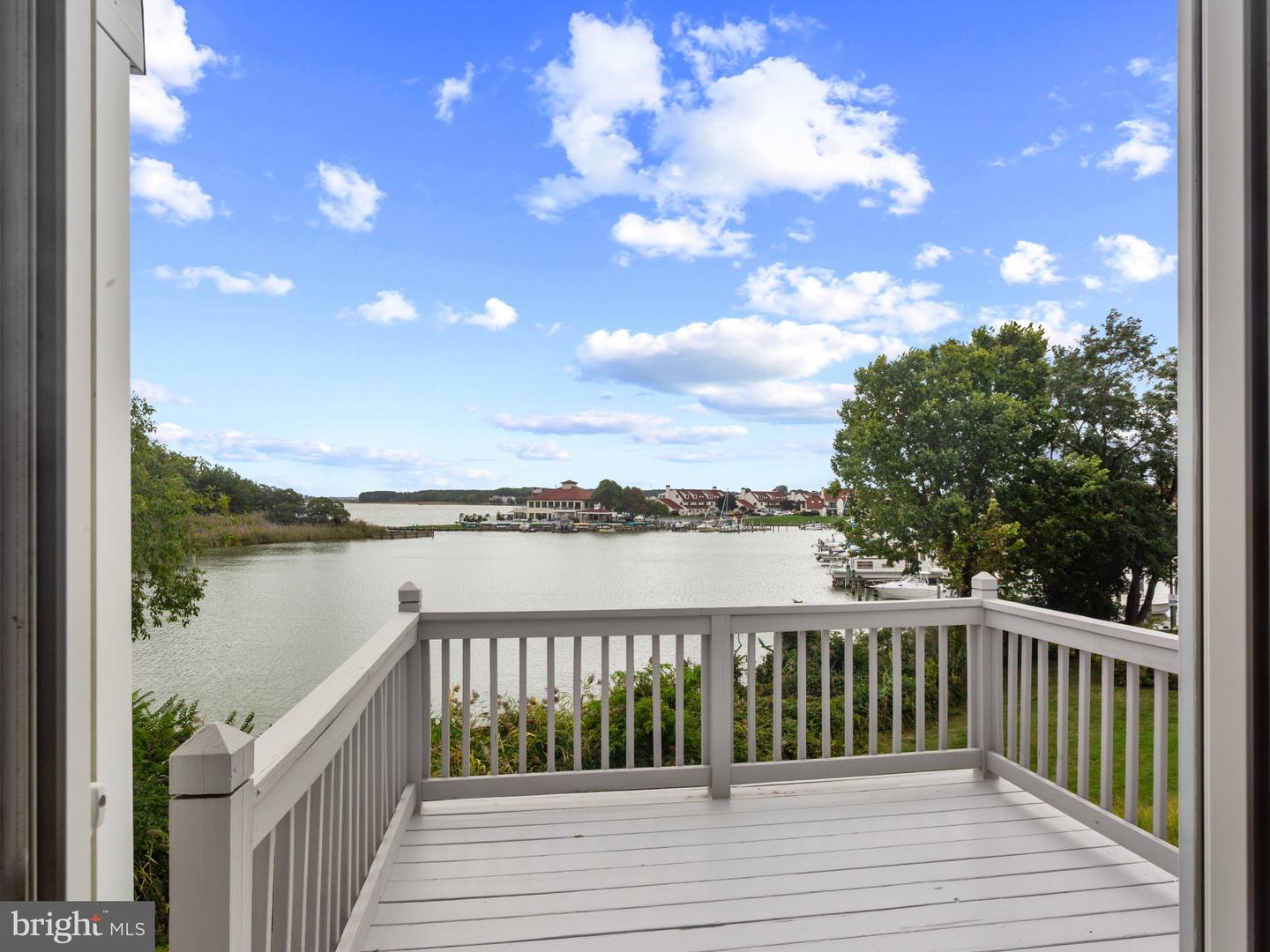 1010 Auckland Way Property Photo 44