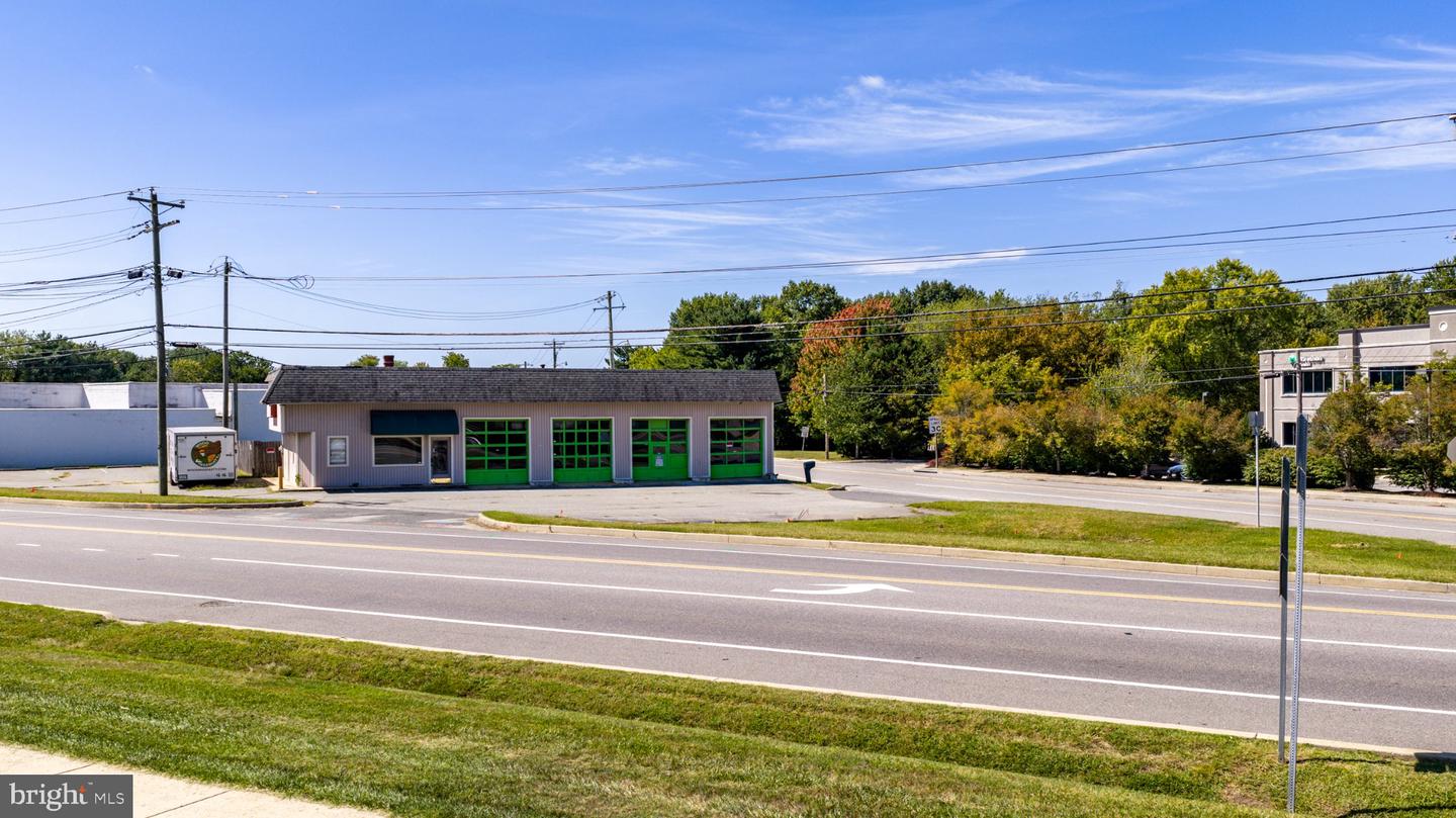 2551 CENTREVILLE RD Property Photo 1