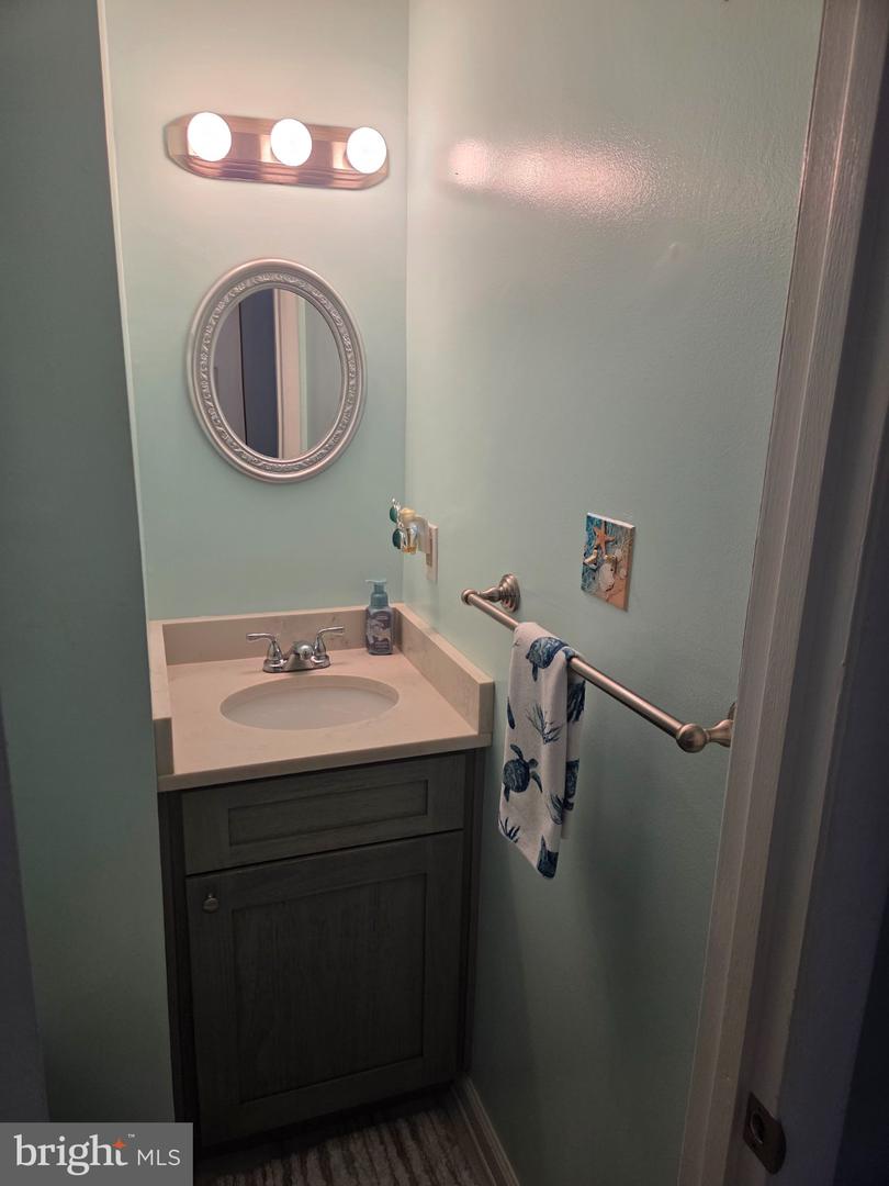 15 Mariners Way #a-1 Property Photo 4