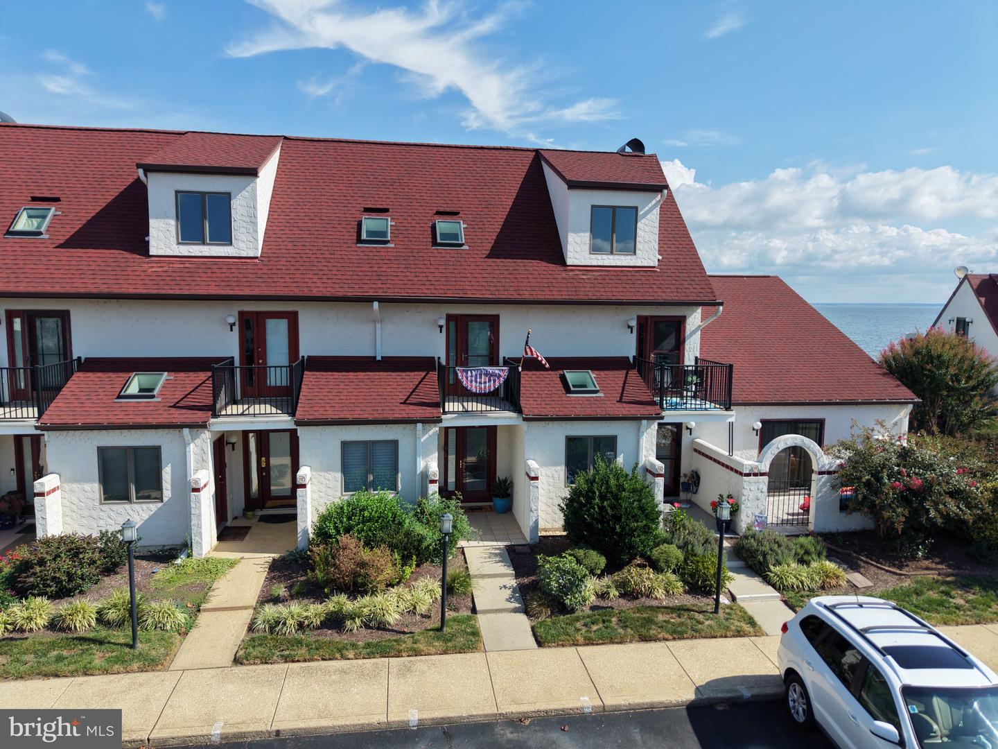 15-e Queen Anne Way #e Property Photo 2